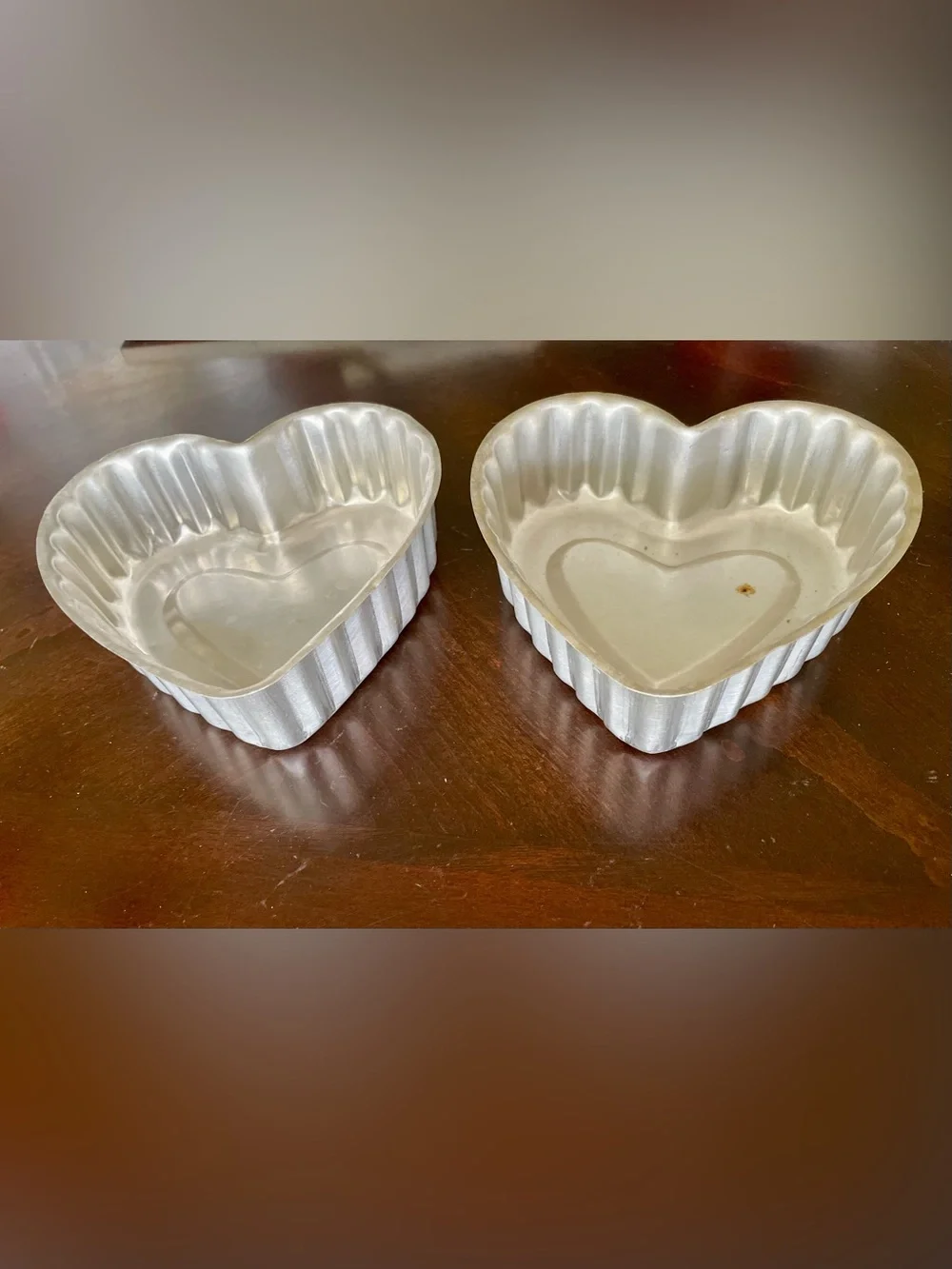 Vintage Aluminum Heart-Shaped Cake Baking Pans / Jello Molds (Set of 2)